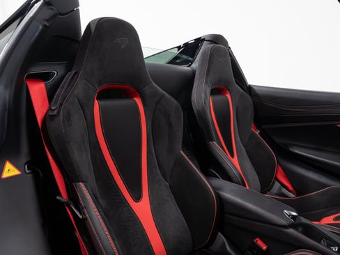 Used 2021 McLaren 720S Performance RWD image 72