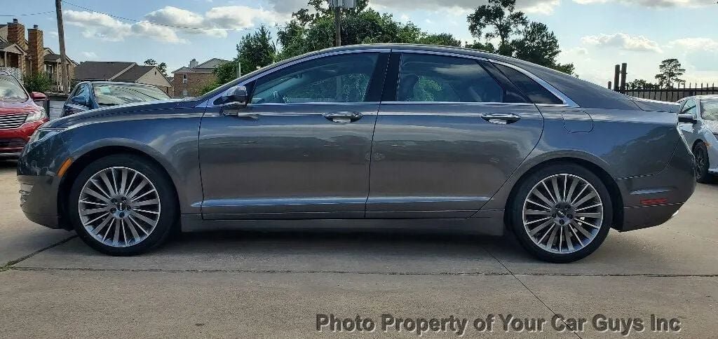Used 2016 Lincoln MKZ w/ Equipment Group 300A Reserve FWD image 18