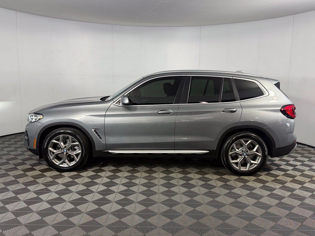 Used 2023 BMW X3 sDrive30i w/ Premium Package RWD image 10