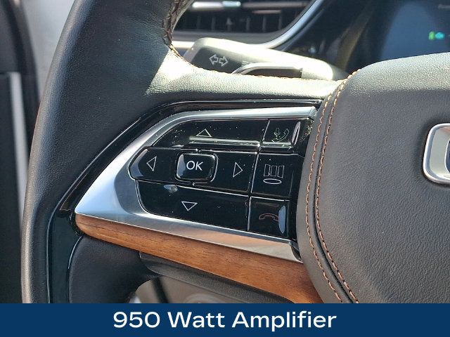 Used 2022 Jeep Grand Cherokee Summit AWD/4WD image 7