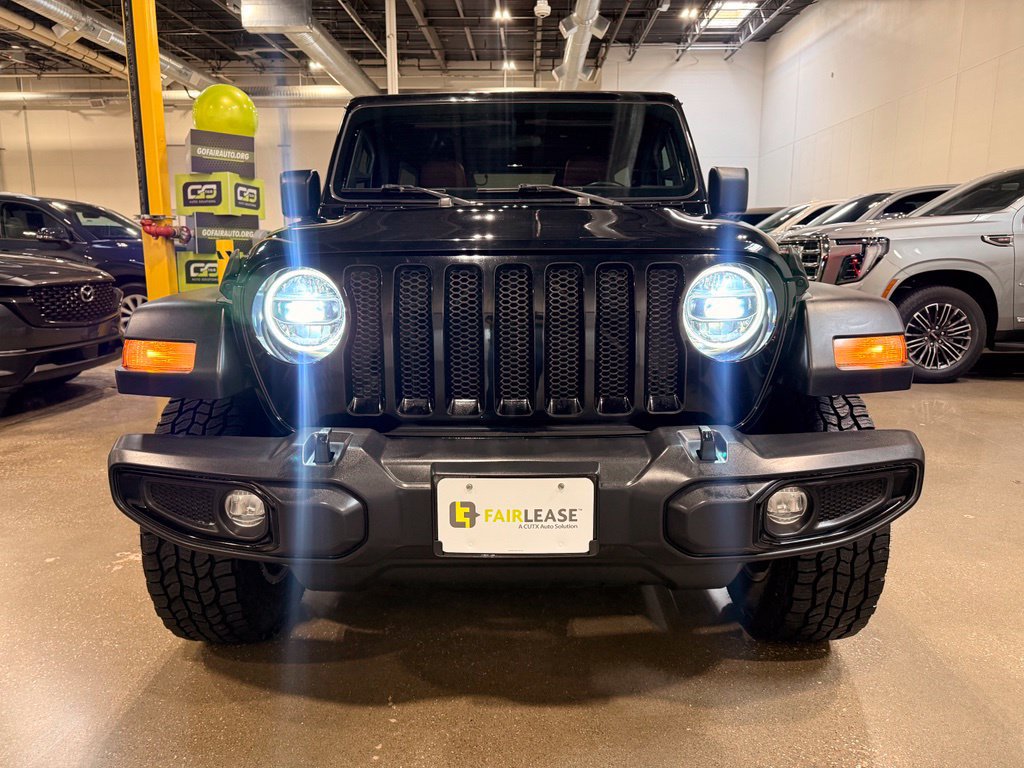 Used 2021 Jeep Wrangler Unlimited Sport AWD/4WD image 2