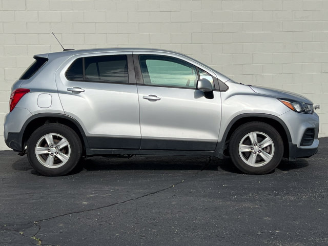 Used 2019 Chevrolet Trax LS w/ Tint and Cruise Package FWD image 36