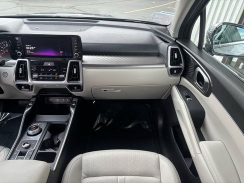 Used 2023 Kia Sorento EX image 20