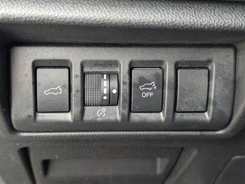 Used 2021 Subaru Outback Touring XT image 23