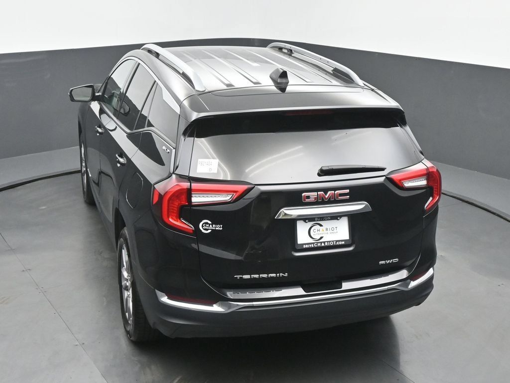 Used 2024 GMC Terrain SLT AWD/4WD image 45