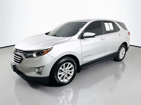 Used 2021 Chevrolet Equinox LT FWD image 3