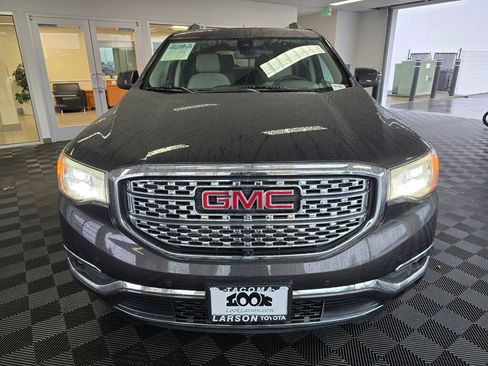 Used 2019 GMC Acadia Denali w/ Technology Package image 8