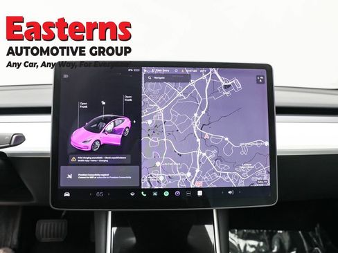 Used 2019 Tesla Model 3 Standard Range image 12