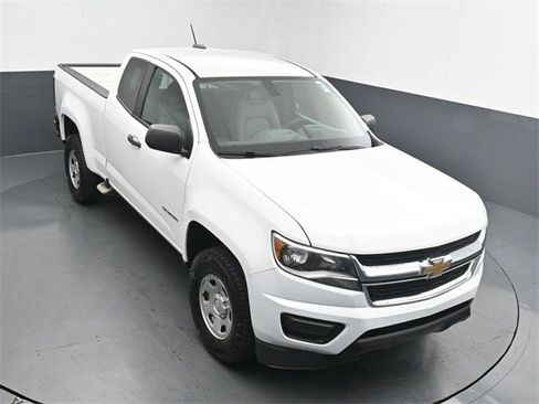 Used 2018 Chevrolet Colorado W/T image 16