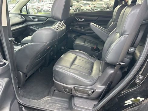 Used 2023 Subaru Ascent Limited AWD/4WD image 10