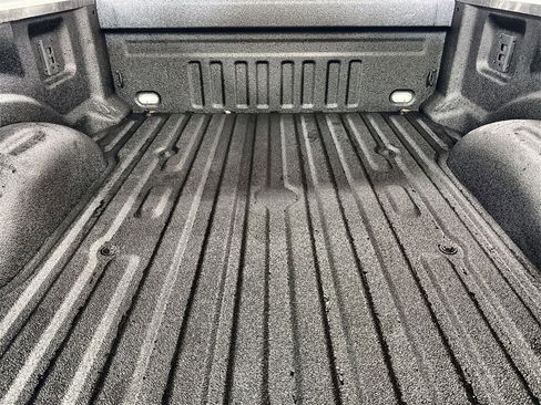 Used 2024 Ford F250 XLT image 27