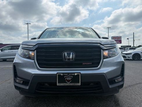 Used 2023 Honda Ridgeline Sport image 4