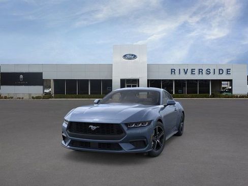 New 2025 Ford Mustang Coupe image 2