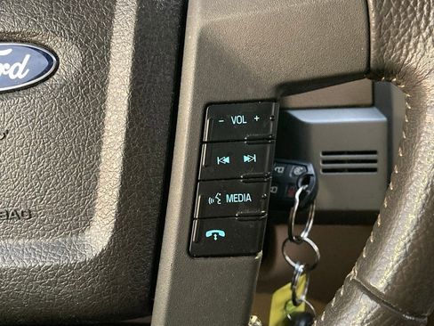 Used 2011 Ford F150 Lariat w/ Lariat Plus Pkg image 18