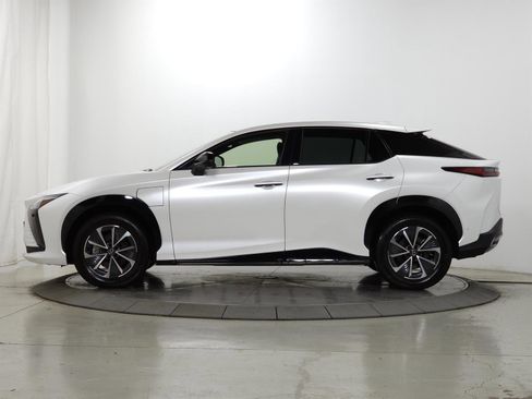 Certified 2023 Lexus RZ 450e Premium w/ Technology Package image 4