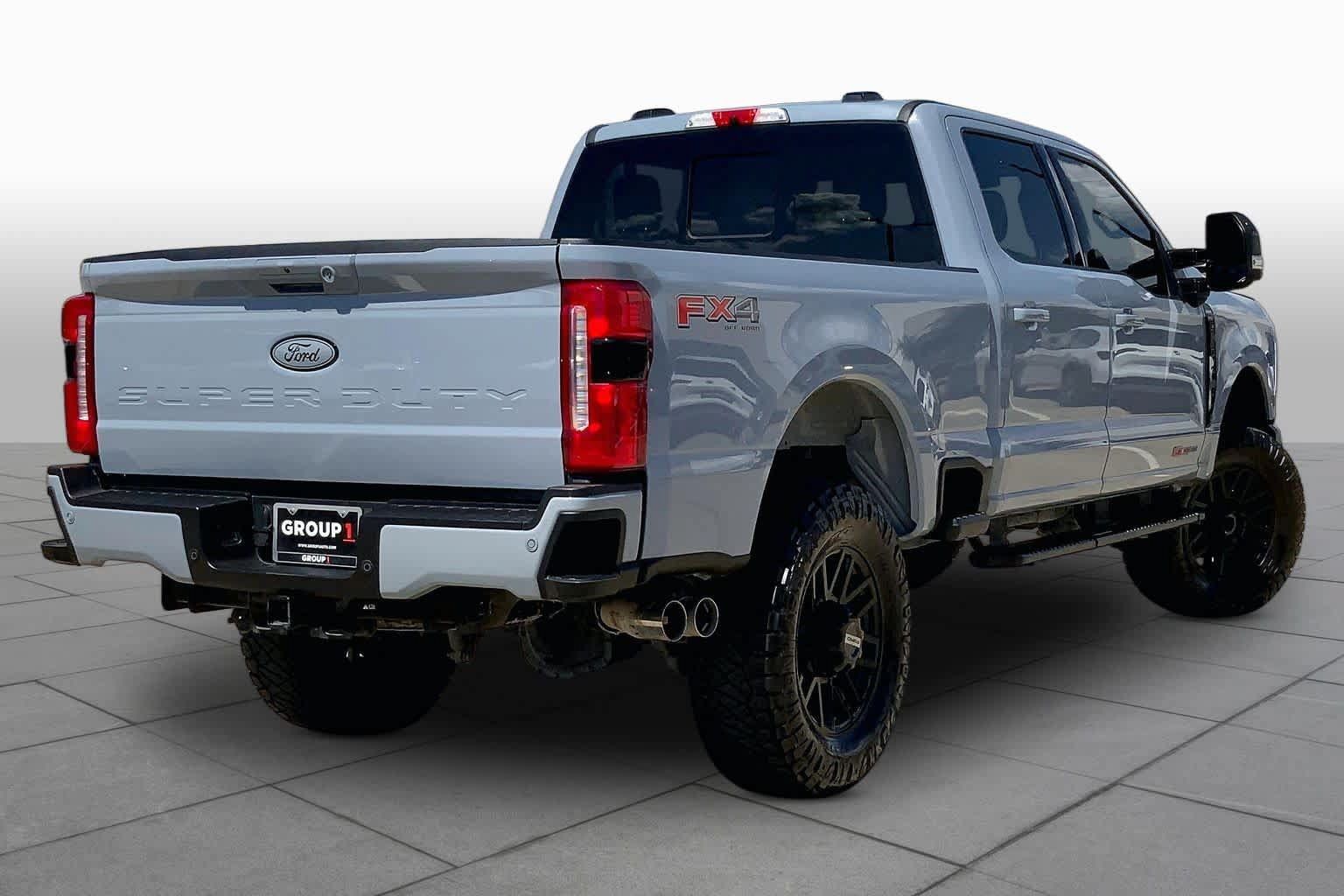 Used 2024 Ford F250 Lariat w/ Lariat Ultimate Package AWD/4WD image 13