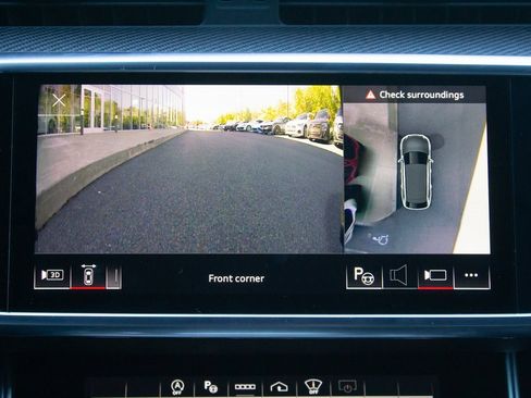 Used 2024 Audi RS 6 performance w/ Black Optic Package image 18