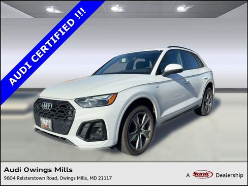Used 2025 Audi Q5 2.0T Premium w/ Convenience Plus Package image 1