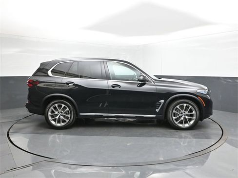 New 2026 BMW X5 sDrive40i image 26