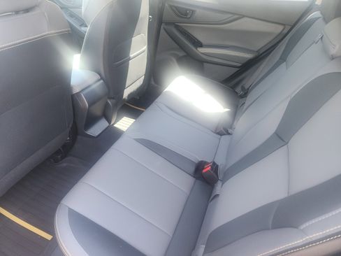 Used 2022 Subaru Crosstrek 2.5i Sport w/ Moonroof Package image 7