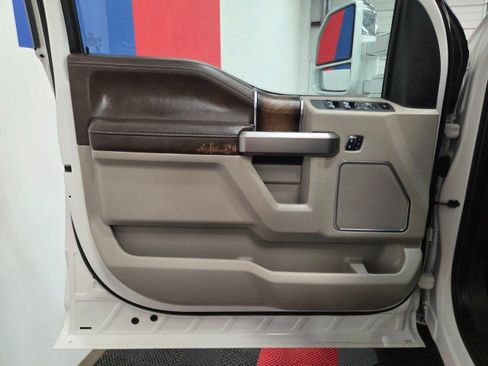 Used 2019 Ford F250 Limited w/ FX4 Off-Road Package image 35