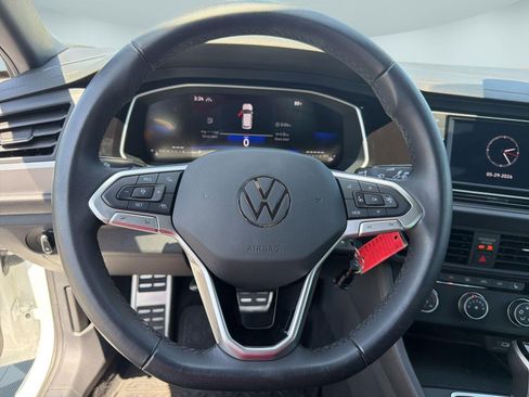 Certified 2024 Volkswagen Jetta Sport FWD image 16
