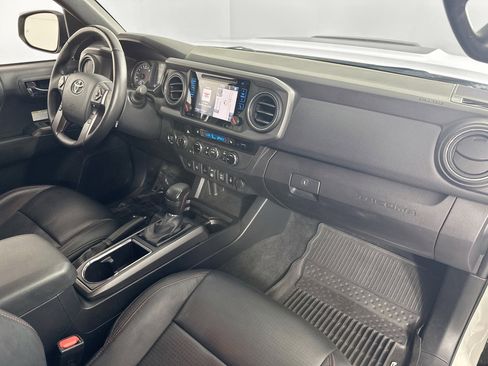 Used 2018 Toyota Tacoma TRD Pro image 27