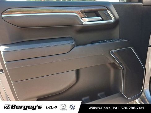 Used 2023 Chevrolet Silverado 1500 RST image 24