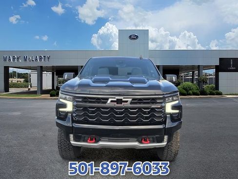 Used 2022 Chevrolet Silverado 1500 ZR2 w/ Technology Package AWD/4WD image 8