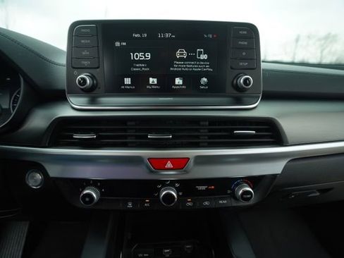 Used 2020 Kia Telluride LX image 28