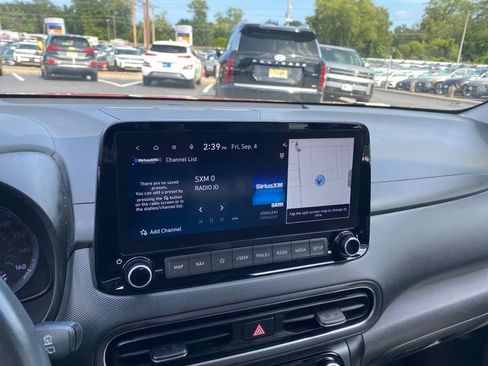 Certified 2023 Hyundai Kona SEL w/ Convenience Package AWD/4WD image 18
