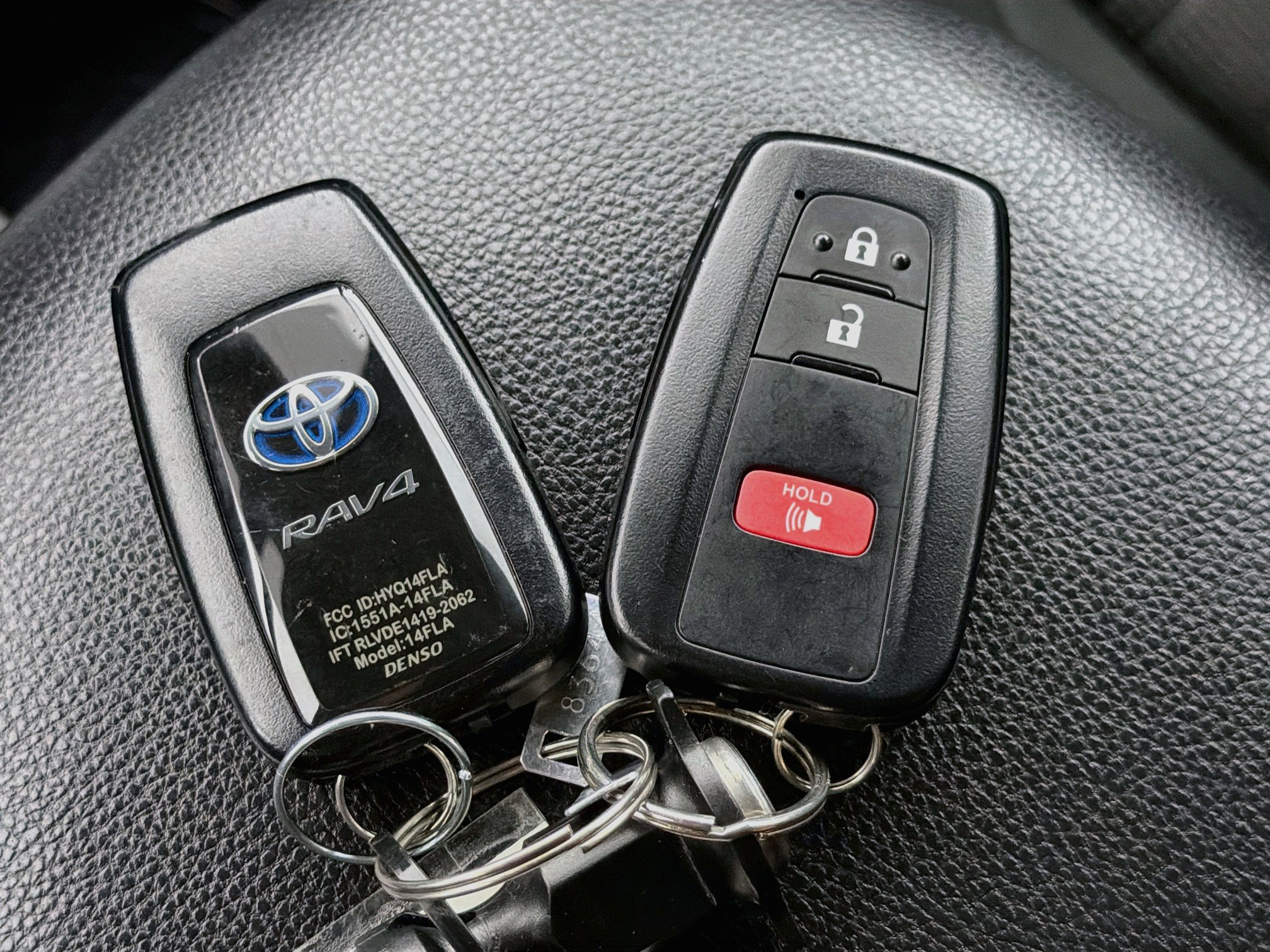 Used 2022 Toyota RAV4 SE AWD/4WD image 25