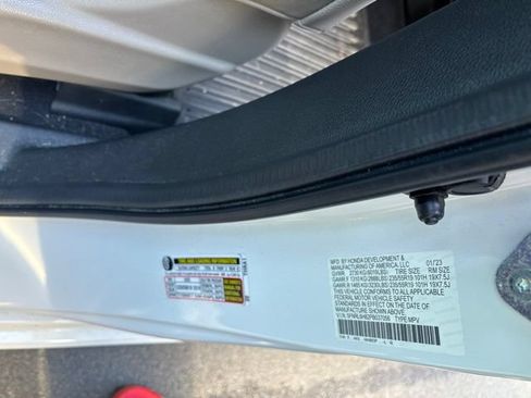 Used 2023 Honda Odyssey Touring image 14