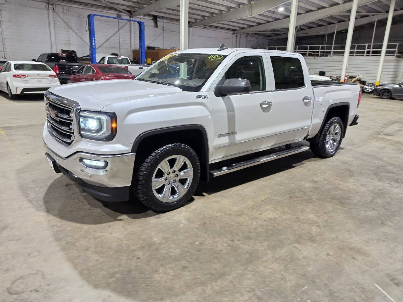 Used 2016 GMC Sierra 1500 SLT AWD/4WD image 2