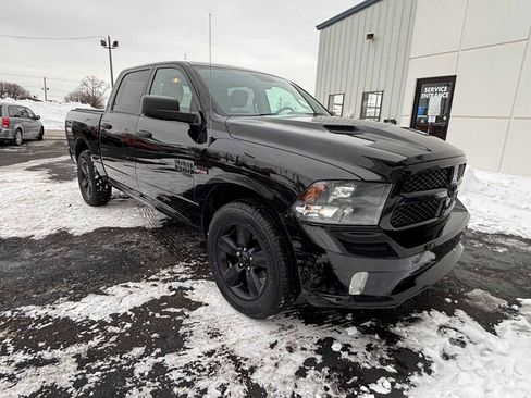 Used 2019 RAM 1500 Express w/ Wheel & Sound Group image 3