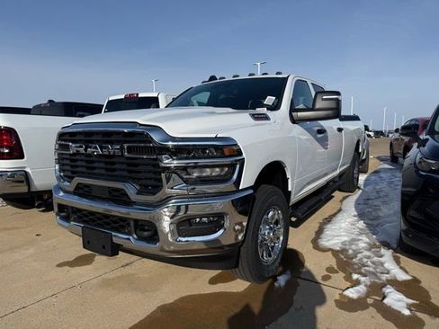 New 2026 RAM 3500 Tradesman image 4
