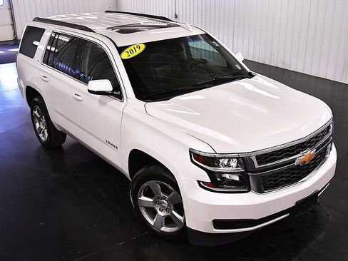 Used 2019 Chevrolet Tahoe LT image 11