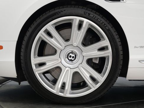 Used 2018 Bentley Continental GT AWD/4WD image 10
