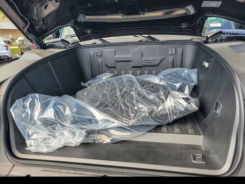 New 2026 GMC Hummer EV SUV AWD/4WD image 18