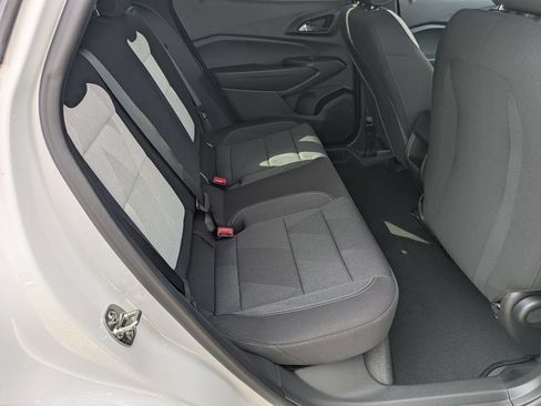 New 2026 Chevrolet Trax RS w/ Sunroof Package FWD image 30