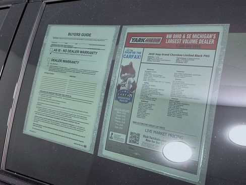 Certified 2025 Jeep Grand Cherokee Limited w/ Black Appearance Package image 16