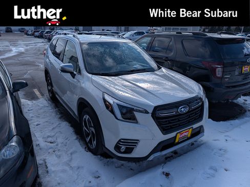 Used 2022 Subaru Forester Touring image 1