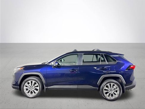Used 2025 Toyota RAV4 XLE Premium w/ Weather Package AWD/4WD image 9