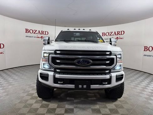 Used 2022 Ford F250 Platinum w/ FX4 Off-Road Package AWD/4WD image 2