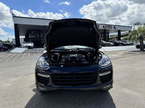 Used 2017 Porsche Cayenne GTS AWD/4WD image 64