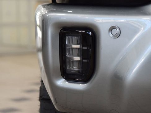 New 2026 Chevrolet Silverado 3500 High Country w/ High Country Premium Package AWD/4WD image 16