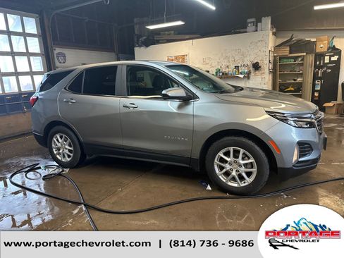 Used 2024 Chevrolet Equinox LT w/ LPO, Floor Liner Package image 7