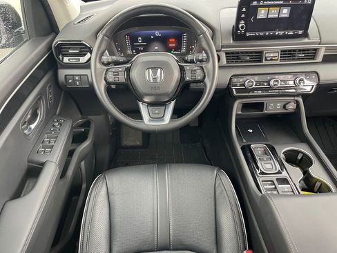 Used 2024 Honda Pilot Elite image 2