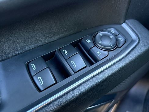 Used 2024 Chevrolet Silverado 2500 LT w/ Z71 Sport Edition image 11