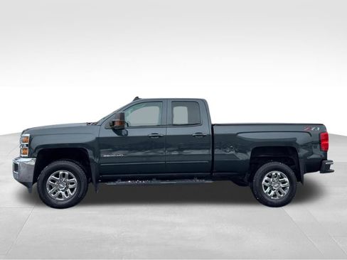 Used 2019 Chevrolet Silverado 2500 LT w/ LT Convenience Package image 11